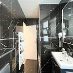 아파트 Urbanflat 115 - Grand Duplex Dans Le Centre De 파리