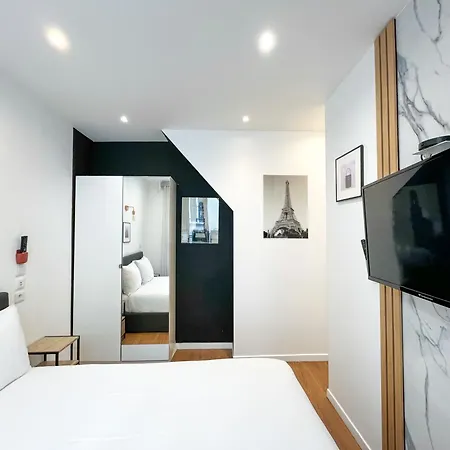 Urbanflat 115 - Grand Duplex Dans Le Centre De * Parijs