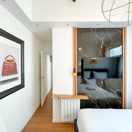 Urbanflat 115 - Grand Duplex Dans Le Centre De * Parijs