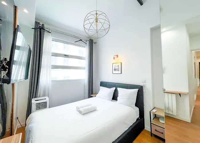 Urbanflat 115 - Grand Duplex Dans Le Centre De Daire Paris