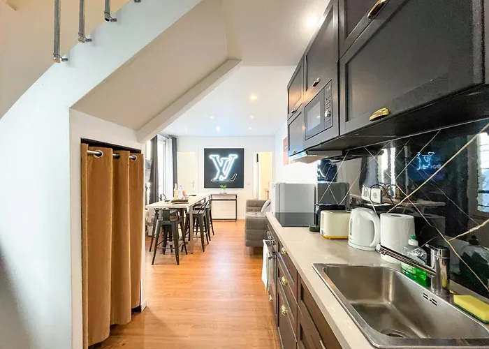 Urbanflat 115 - Grand Duplex Dans Le Centre De *